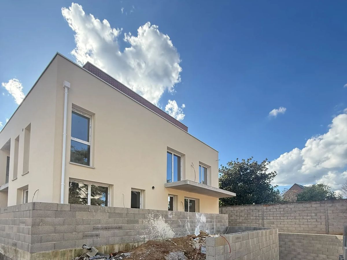 Chantier du collectif de Bihorel : murs de soutènement et terrassements en cours